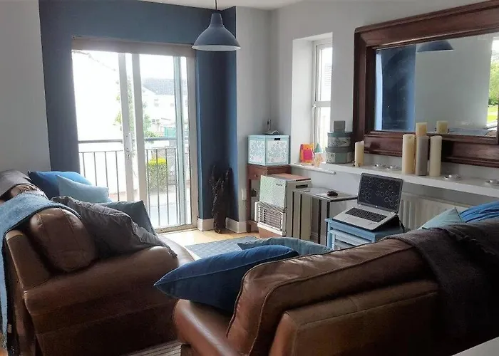 City Lovely 2 Bed Lejlighed